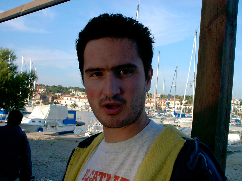 Click to display next picture