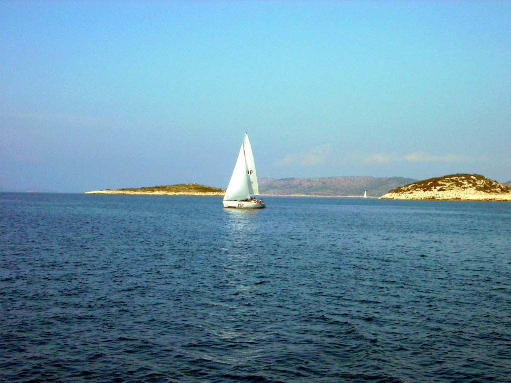 Click to display next picture