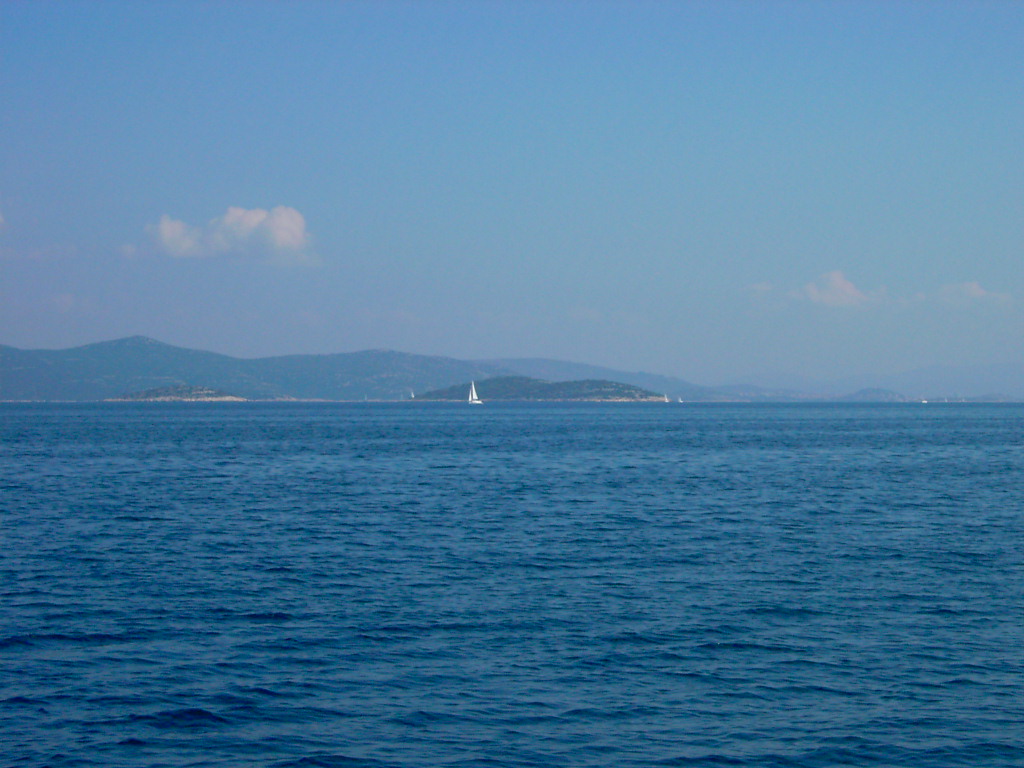 Click to display next picture