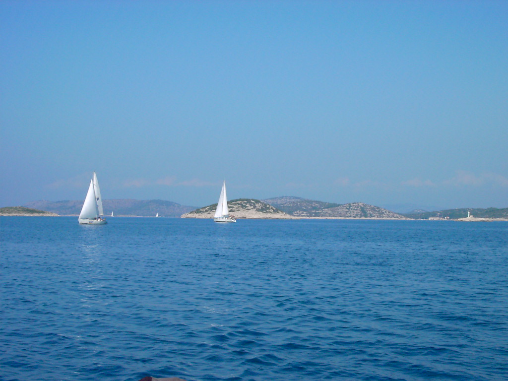 Click to display next picture