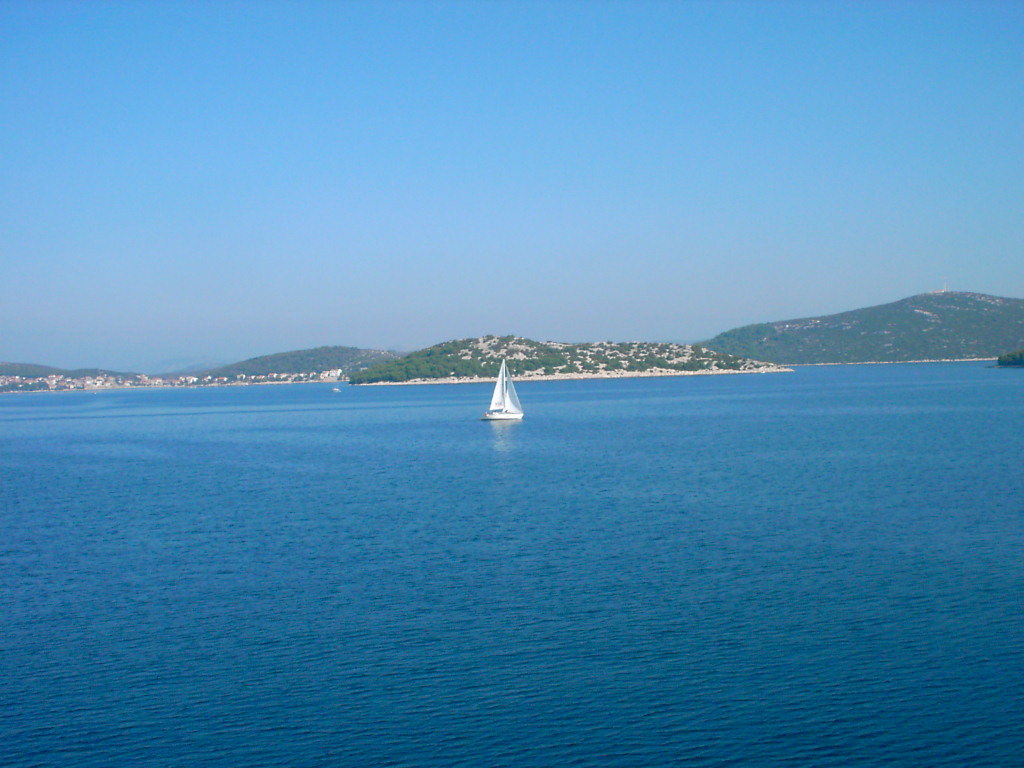 Click to display next picture