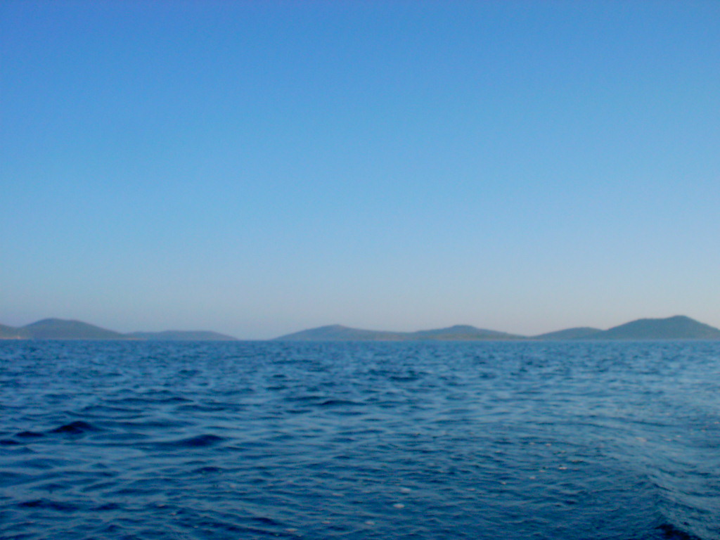 Click to display next picture